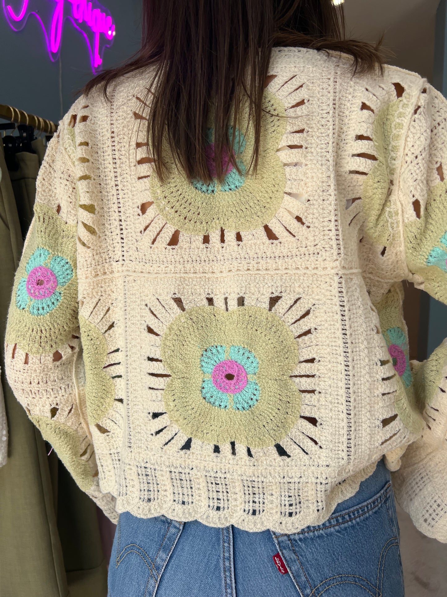 Pull Brigitta kaki