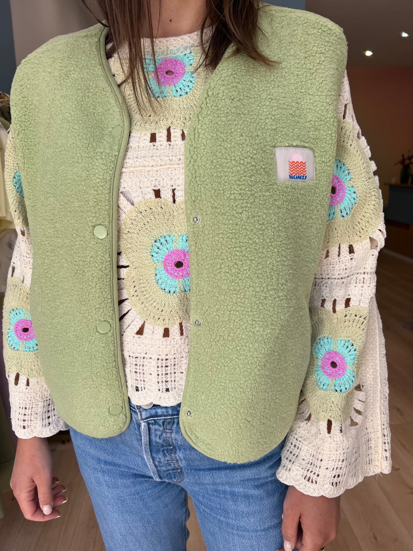Pull Brigitta kaki