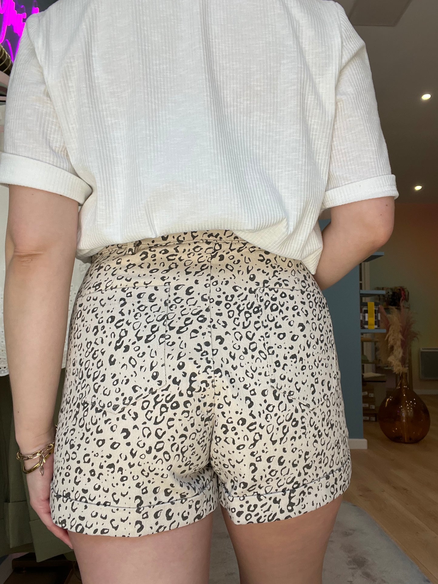 Short Lou