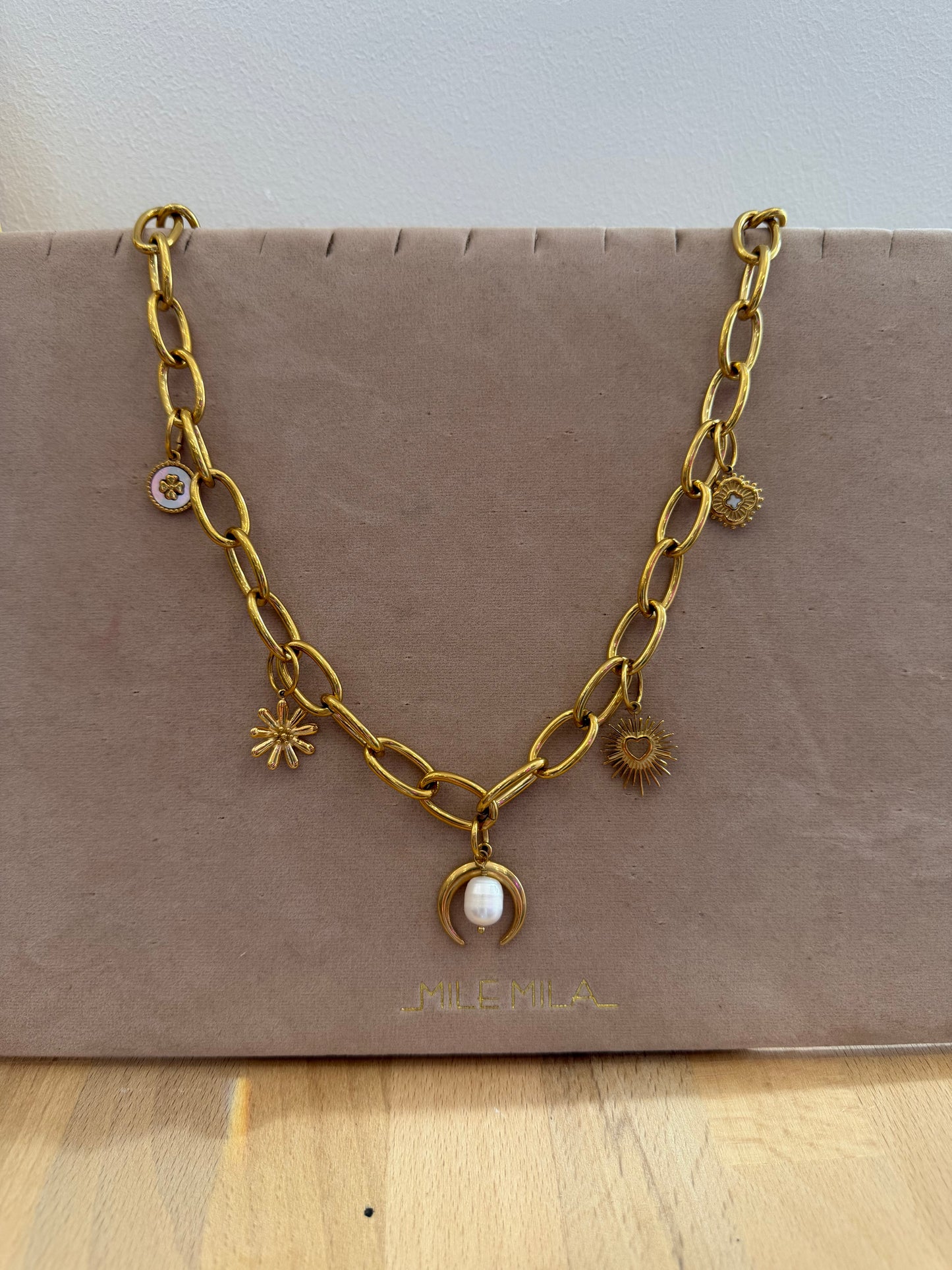 Pendentif médaille trèfle nacre 12.5mm