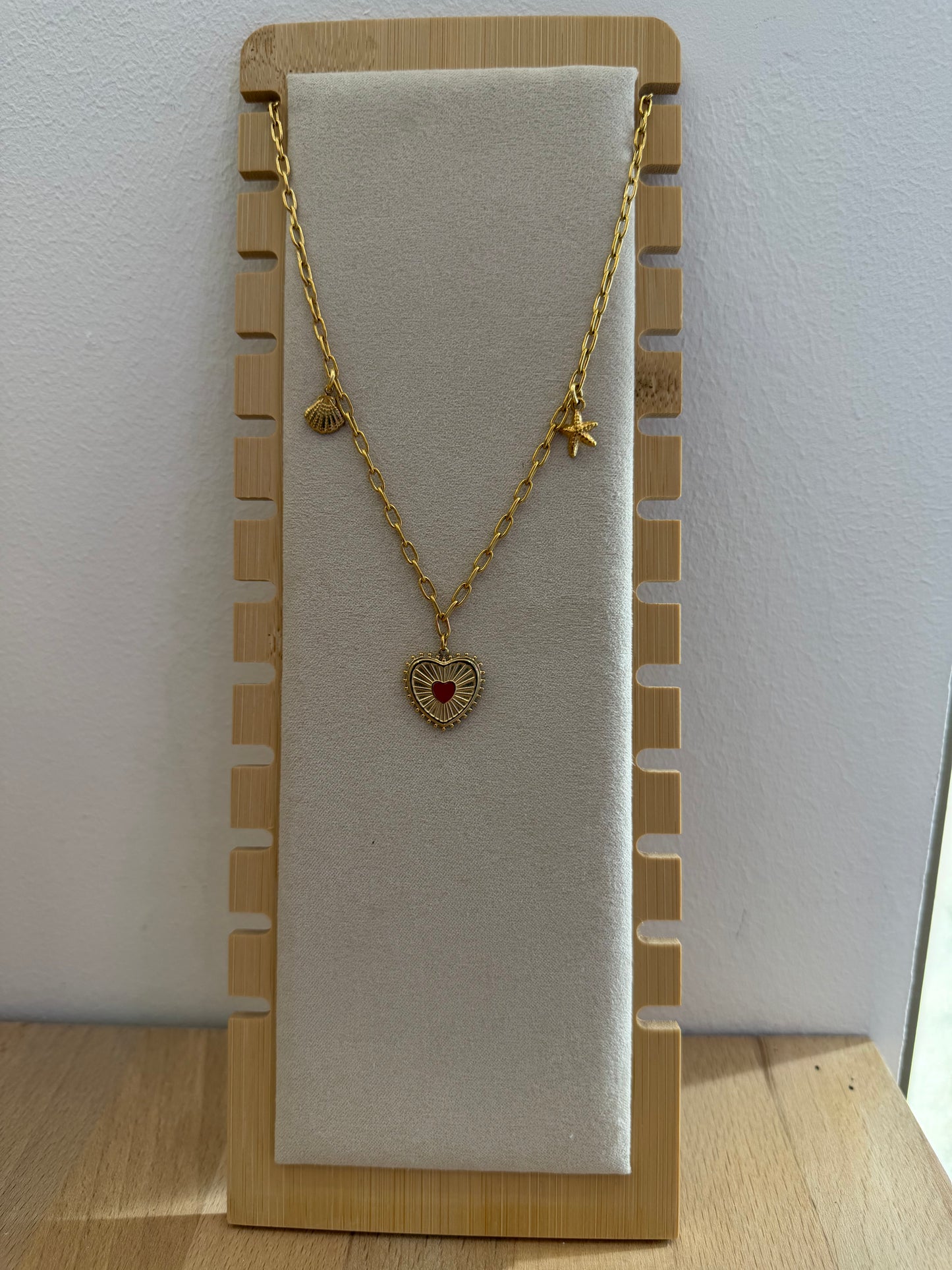 Pendentif coeur rouge résine 19*18mm