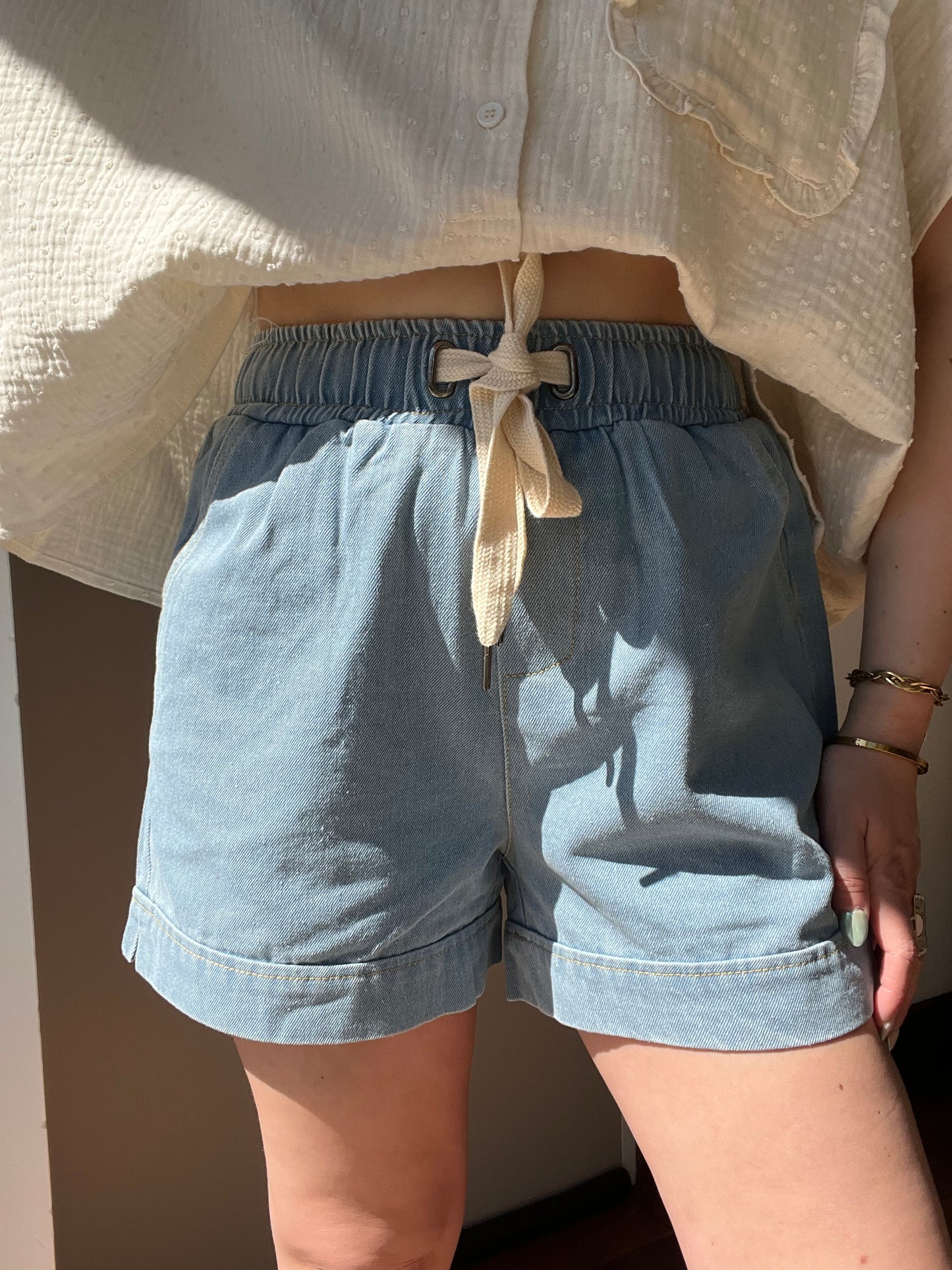 Short Félix