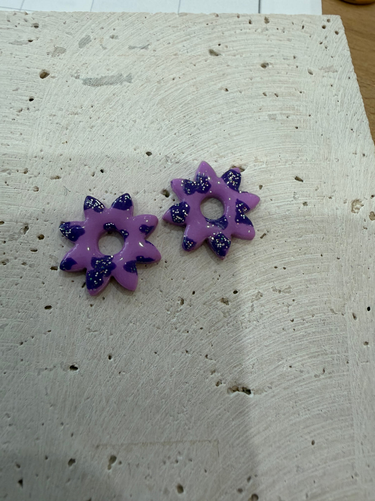 POLYMERE Danielle Violettes et paillettes