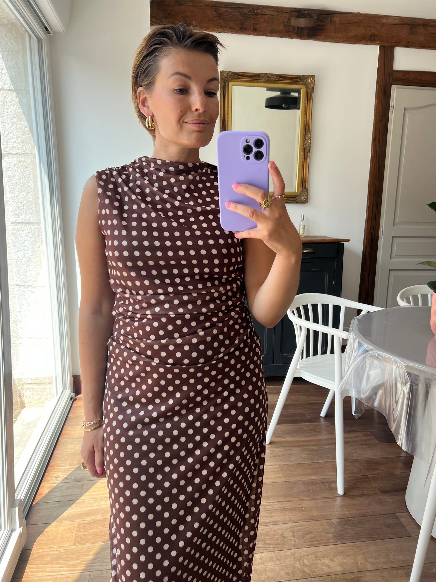 Robe Laora