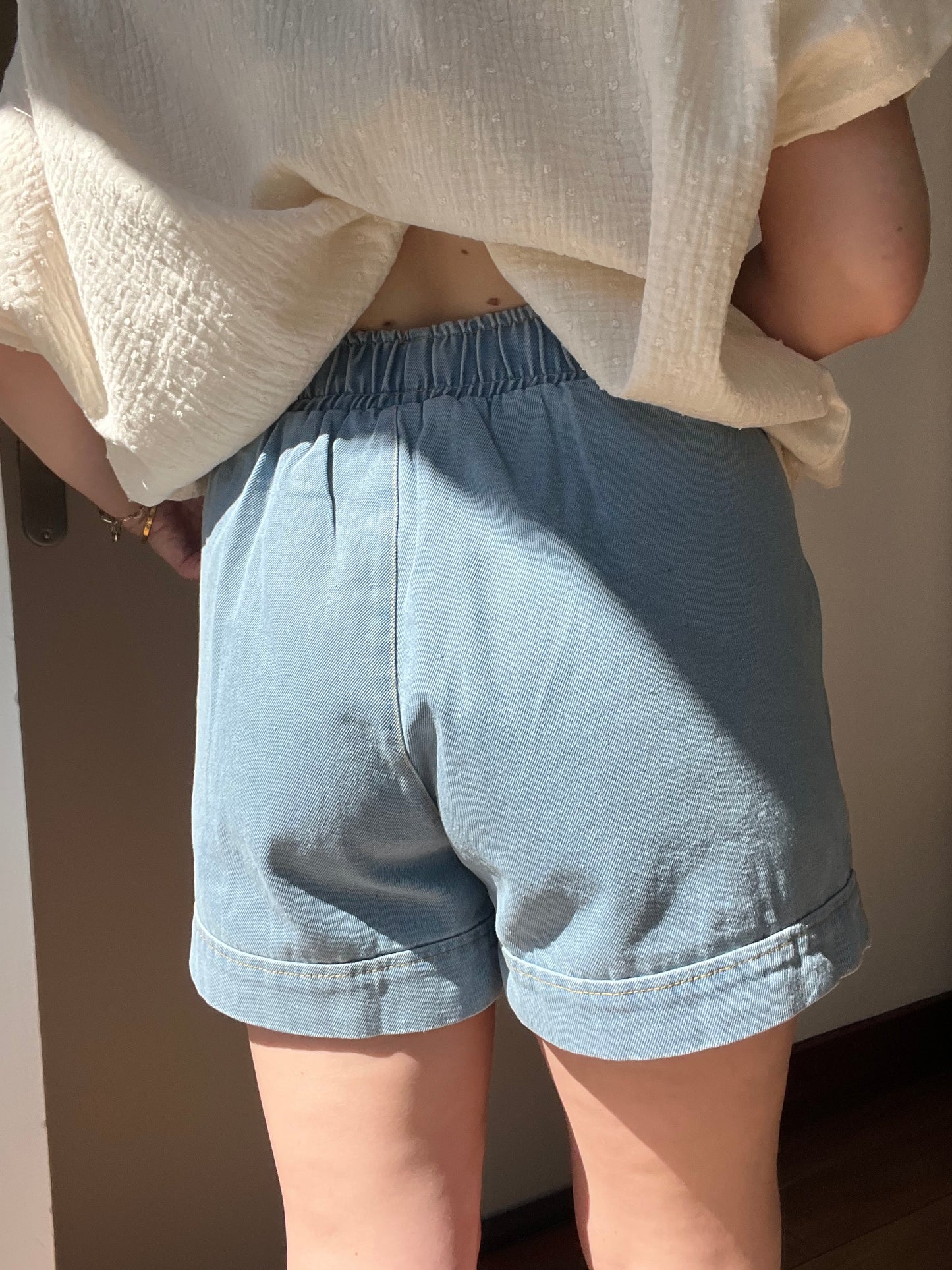 Short Félix