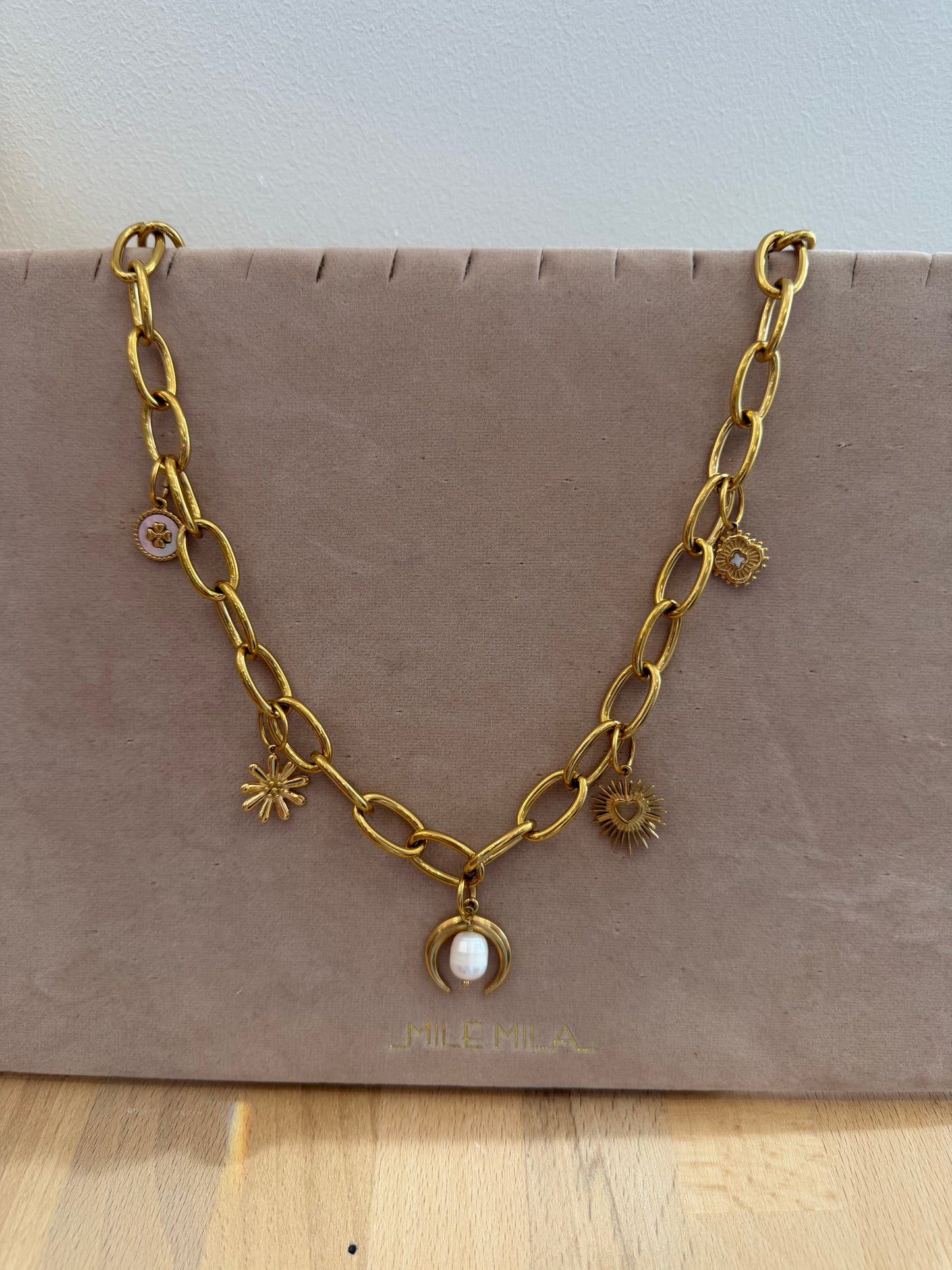 Pendentif croissant de lune 23*21mm