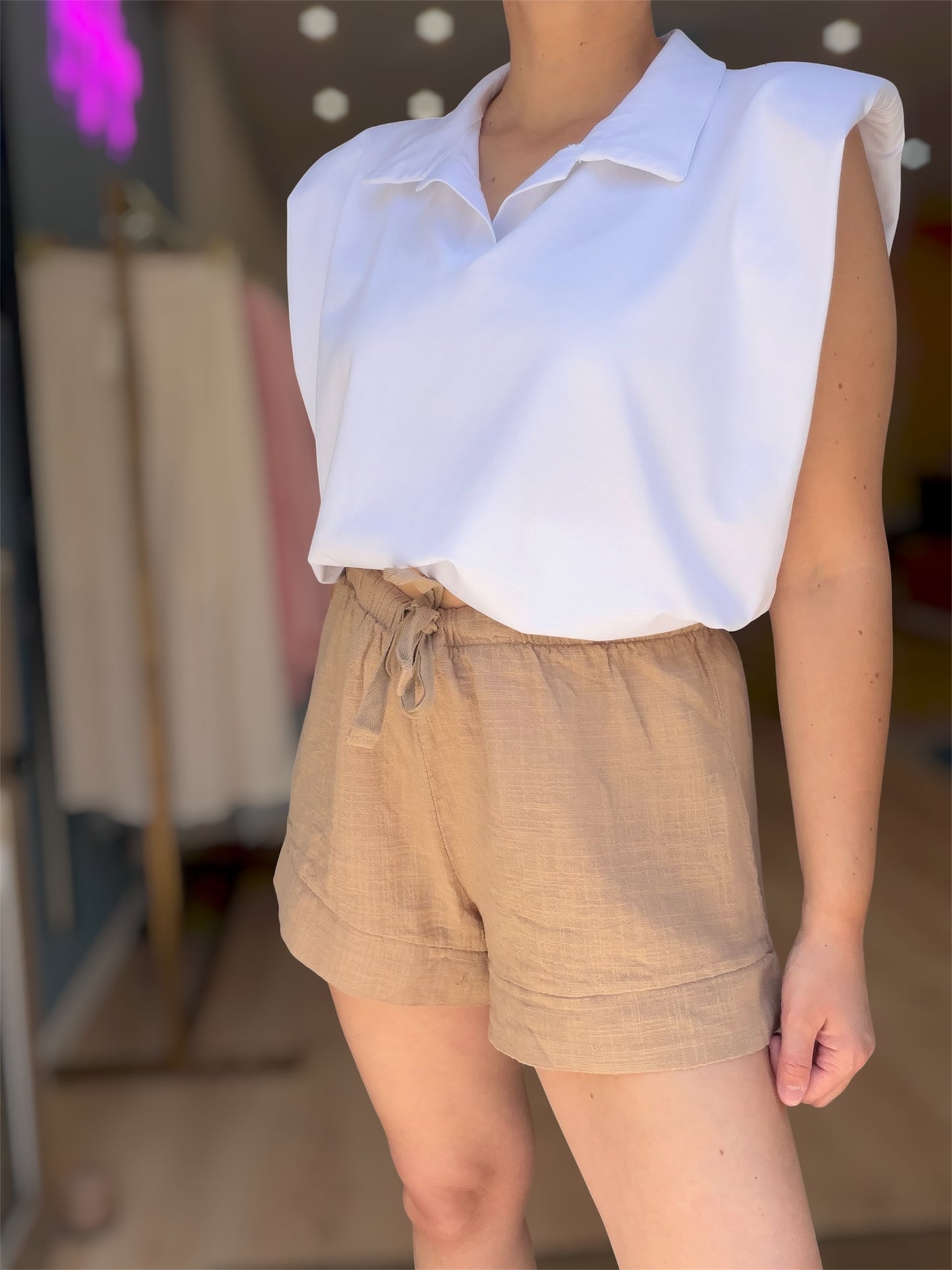 Short Max Camel