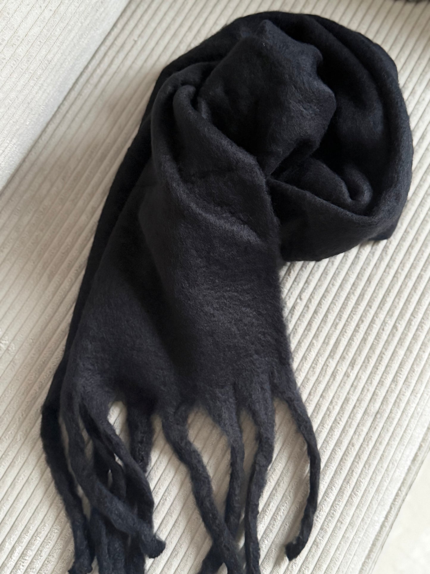 Écharpe noir Nannette