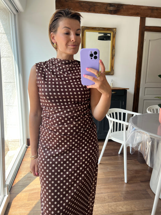 Robe Laora